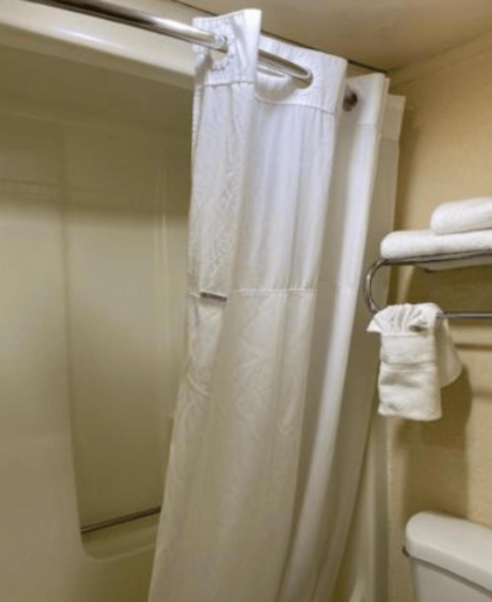 Travelodge By Wyndham Hotel 3*