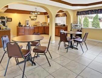 Travelodge By Wyndham 3* Sellersburg